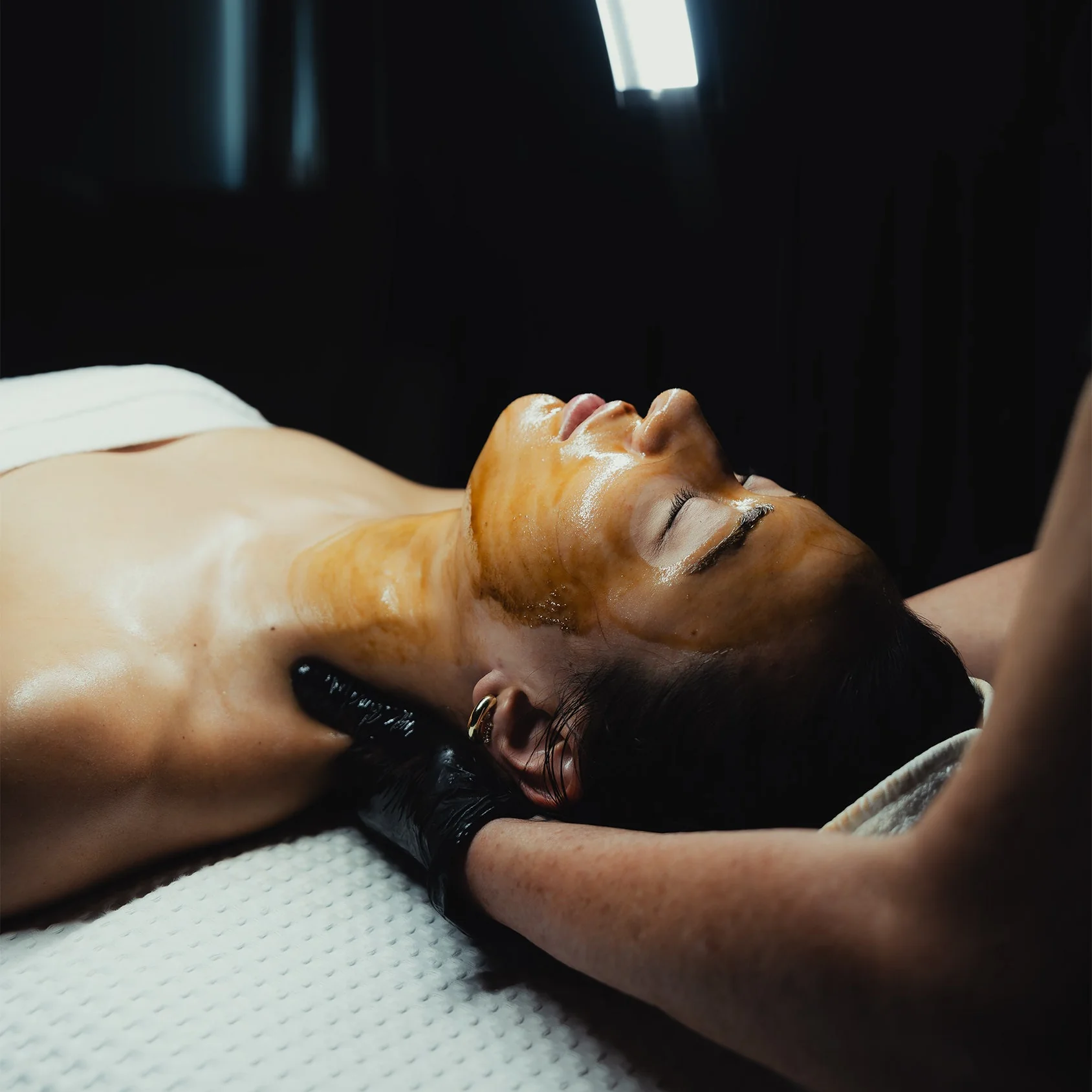 The Luxe Facial - Image 3